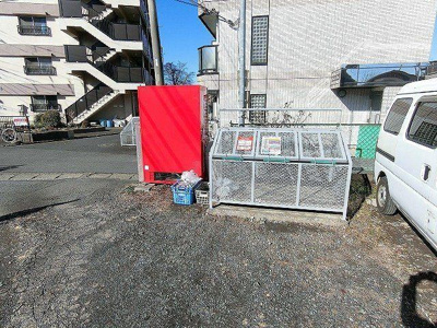 【その他共用部分】 | Ｔ・メゾンリビエール | 敷地内ごみ置き場でごみ出しもらくらく～♪忙しい社会人さんや学生さんにもうってつけ！