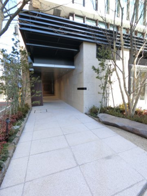 【エントランス】 | ザ・パークハウス千代田麹町