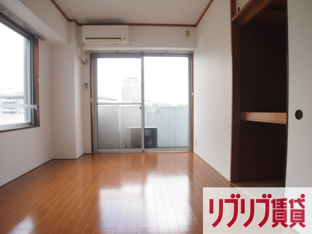 ガーデンハウス本千葉の洋室