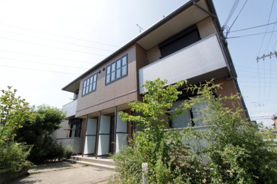 【外観】 | ストークＢ | 建物外観を気になさる方へ、見た目の良い物件です