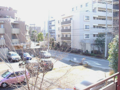 【展望】 | 北見方ハイム | バルコニーからの眺望です♪目の前は駐車場になっていて視界を遮る建物がありません！※参考写真※