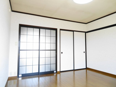 【洋室】 | メゾンラフォーレＡ