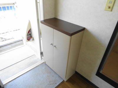 【玄関】 | メゾンラフォーレＡ | シューズボックスあり