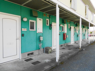 【エントランス】 | メゾンラフォーレＡ