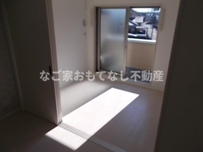 【寝室】 | ハーモニーテラス円明町