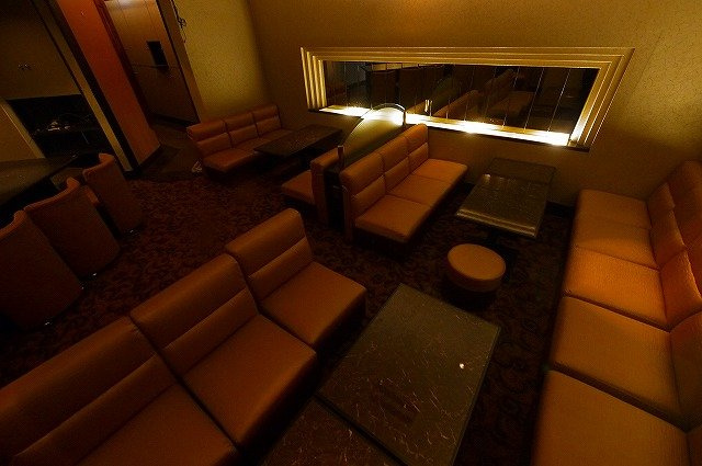 アルファプラザの内装