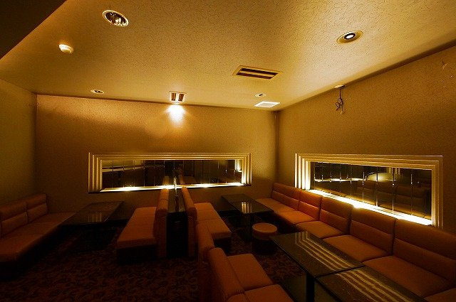 アルファプラザの内装