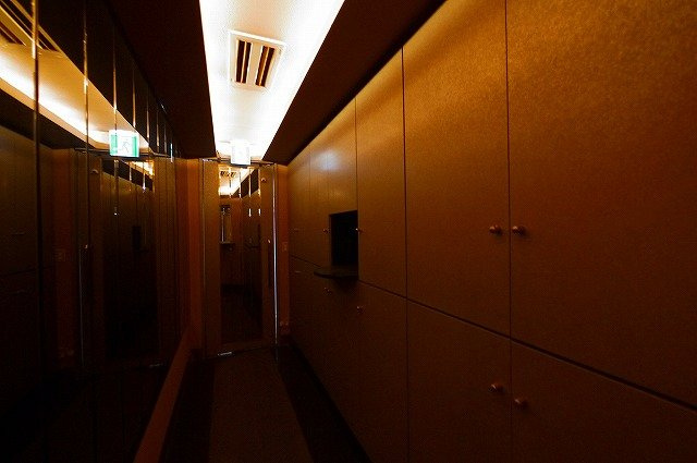 アルファプラザの内装