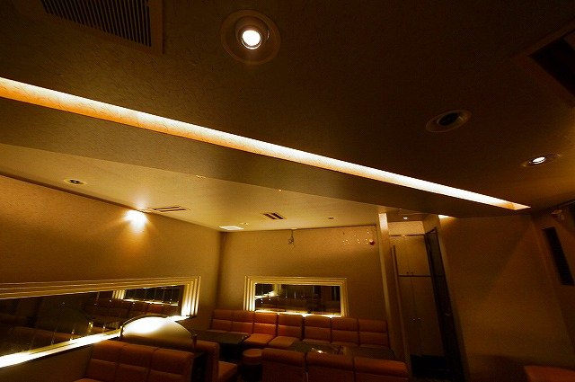 アルファプラザのエントランス