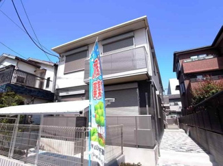【外観】 | 周囲の環境に溶け込んだ落ち着いた雰囲気のある建物です。