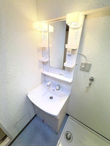 メゾンクレストの独立洗面台