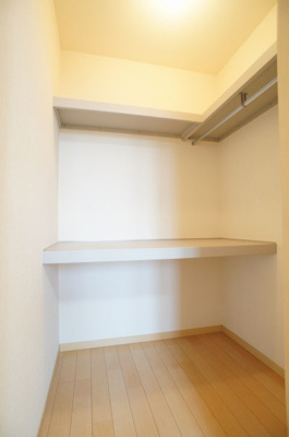 【収納】 | シャーメゾンボヌールA | ウォークインクローゼット