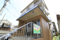 ロイヤルハイツ杉田の画像