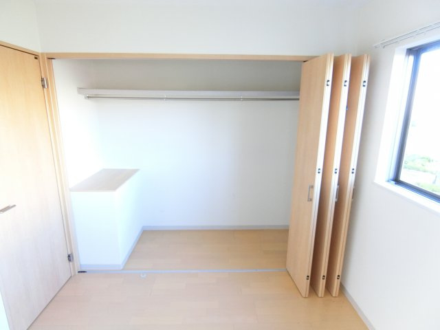 金剛戸建の収納