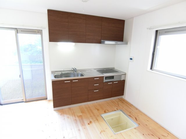 金剛戸建のキッチン