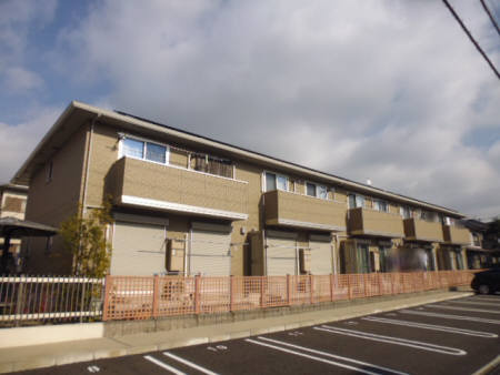 LUCENT ISLEの外観