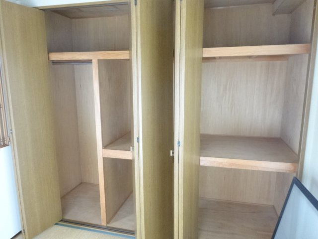 ファミーユ宝塚（山本中）の収納