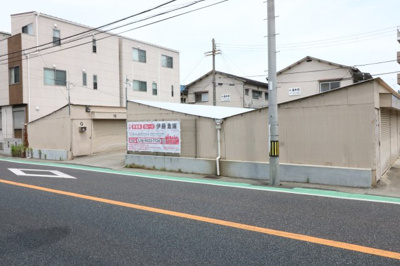 【外観】 | 伊藤車庫・物置