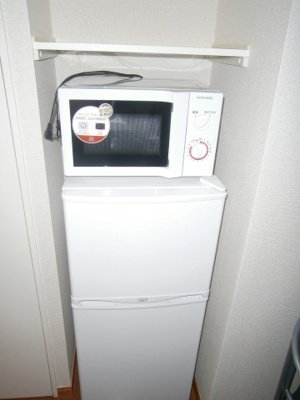 【キッチン】 | アマポーラ | 冷蔵庫＆電子レンジ付き