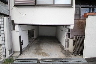 【駐車場】 | 上野西3丁目戸建