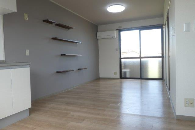 シェスタ白石の居間・リビング