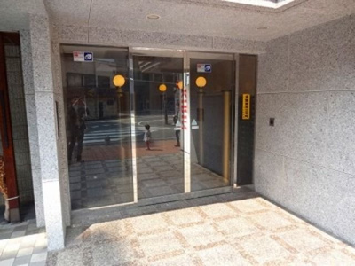 【エントランス】 | エステートモア天神スタジオ | 毎日通るエントランスはこのようになっています