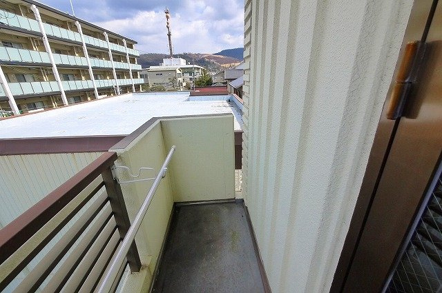 ナカタニマンションのバルコニー|広々としたバルコニーです