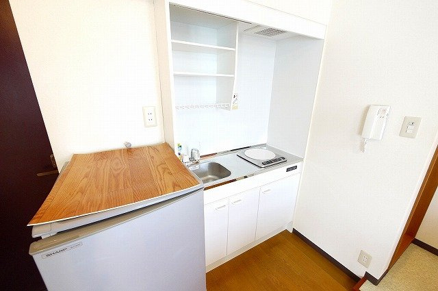 ナカタニマンションのキッチン|お料理しやすいキッチンです