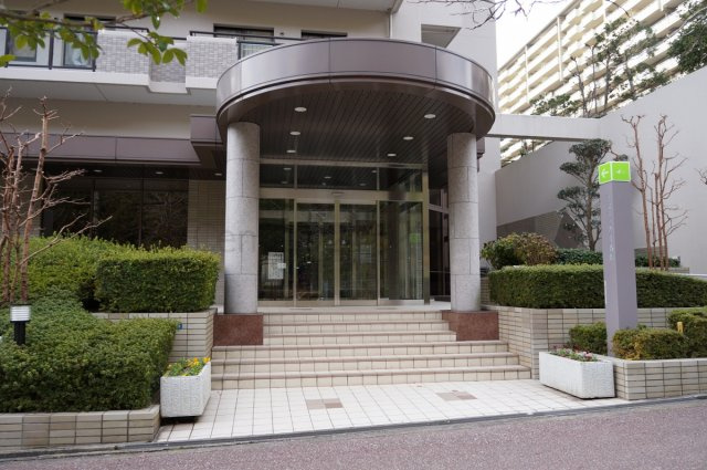【エントランス】 | ラビスタ宝塚エスティオ1番館