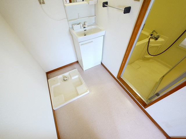 仲嶌マンションの設備|室内洗濯置場