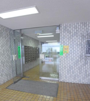 【エントランス】