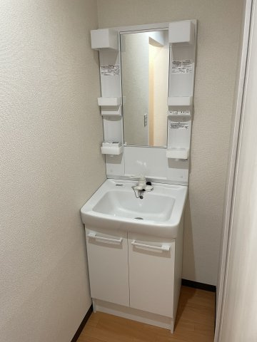 K2ハイツの独立洗面台