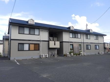 ピュアハウス絹の外観