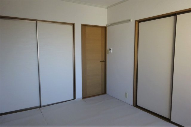 ピュアハウス絹の和室