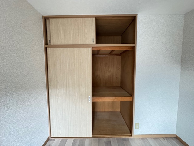 パインアベニューの収納