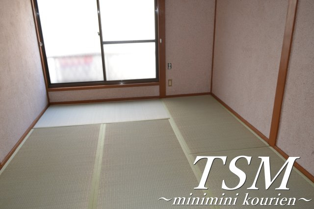 香里新町貸家の和室|６帖和室