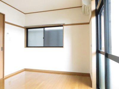 【洋室】 | アレストＨＫＩ | 南洋室