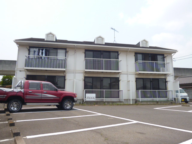 ウェルカムハイツの外観