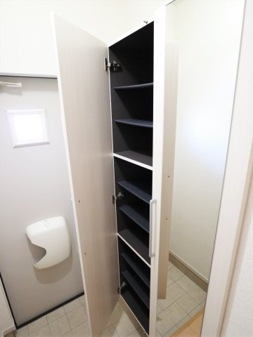 ハウスアイＤの収納