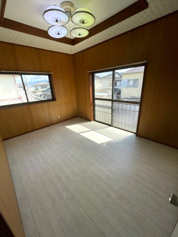 岩出市新田広芝・中古戸建・19775の洋室