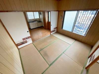 【和室】 | 嘉手納アパート | ※退去前の為、写真と現状が異なる場合がございます