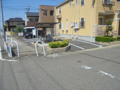 【駐車場】 | ヴィラ・グランシャリオ
