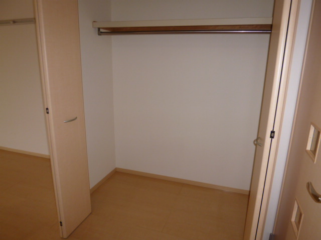 ランピオーネの収納|クローゼット