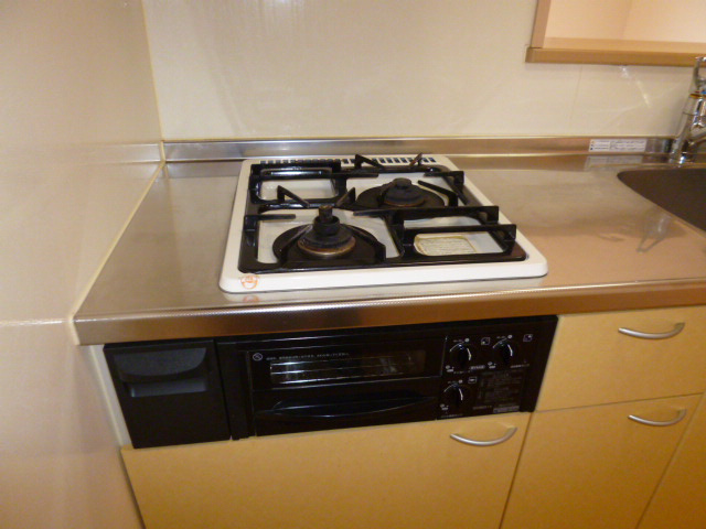 ランピオーネのキッチン|ガスコンロ