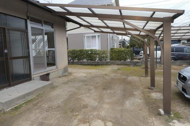 倉敷市片島町の一戸建てのその他共用部分|カーポート（１台め駐車場）