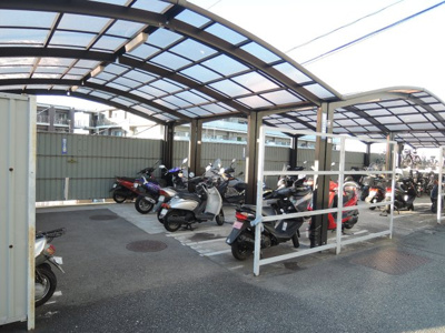 【その他共用部分】 | グリーンコーポ多摩プラザ | バイク置場
