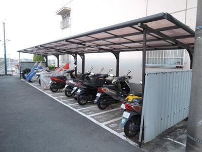 【その他共用部分】 | グリーンコーポ多摩プラザ | バイク置場