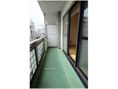 【バルコニー】 | ミラ汐見丘 | 広々としたバルコニーです