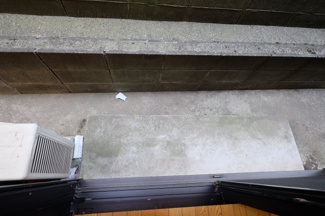 【バルコニー】 | 穴川ハウス | シャッター付きで防犯上も安心です