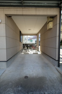 【駐車場】 | 穴川ハウス | 駐車場空１台分あります